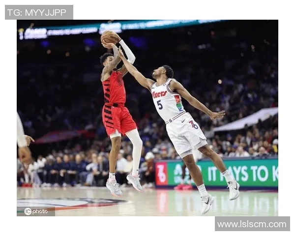 坎宁安砍下28分西蒙斯独得34分活塞逆转战胜开拓者